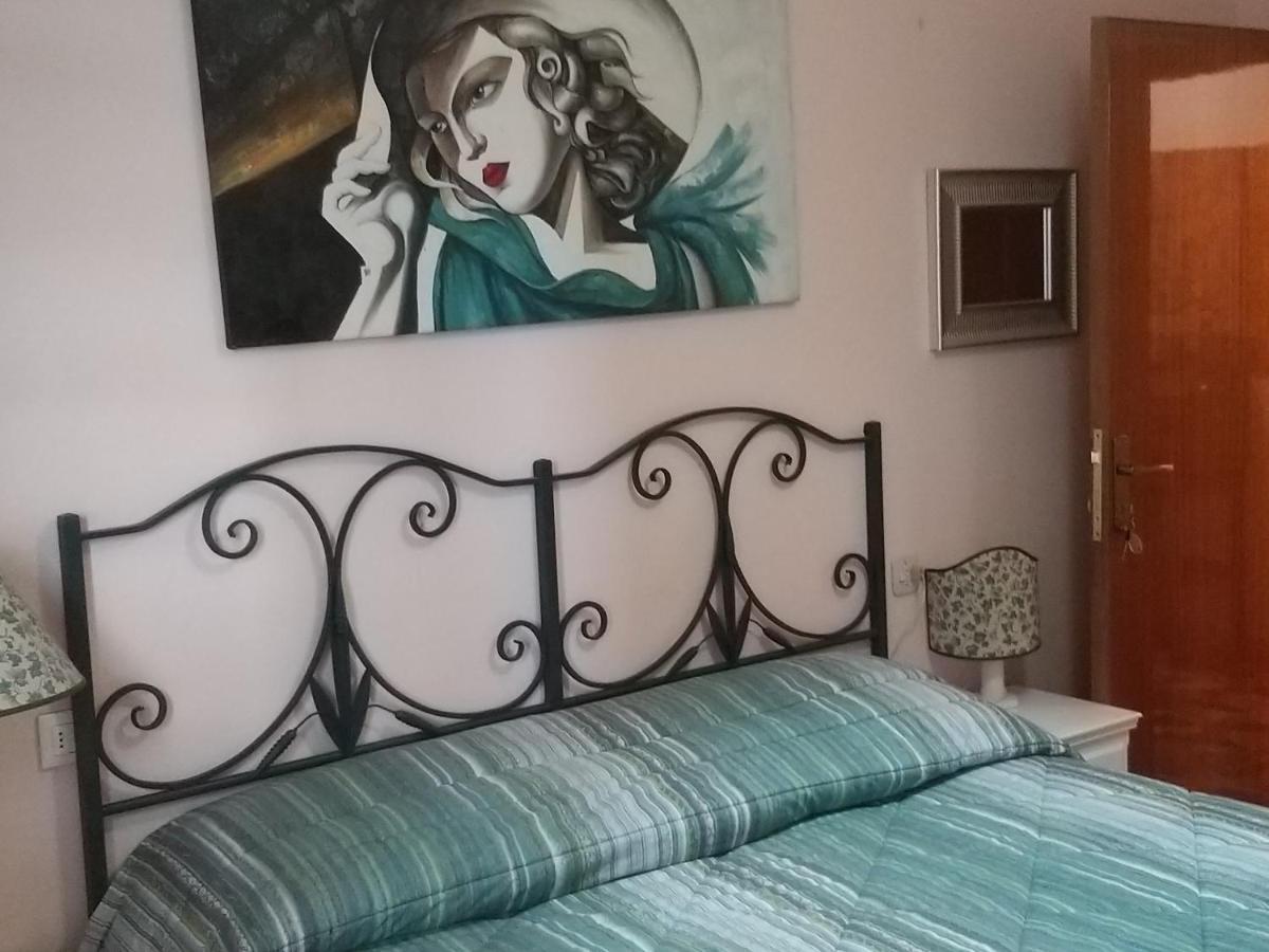 Готель Antica Casa Di Famiglia Кастільйоне-дель-Лаго Екстер'єр фото
