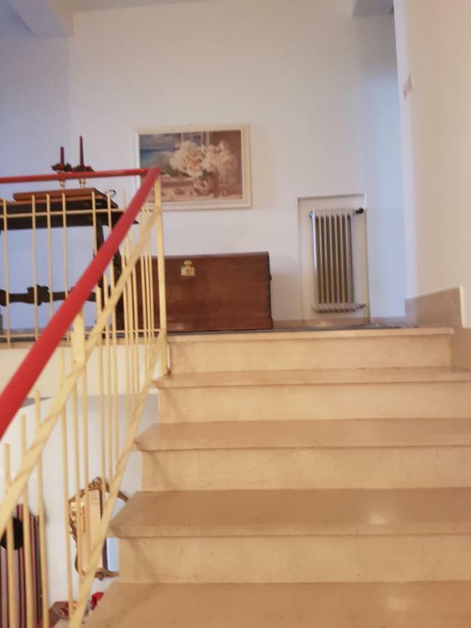 Готель Antica Casa Di Famiglia Кастільйоне-дель-Лаго Екстер'єр фото