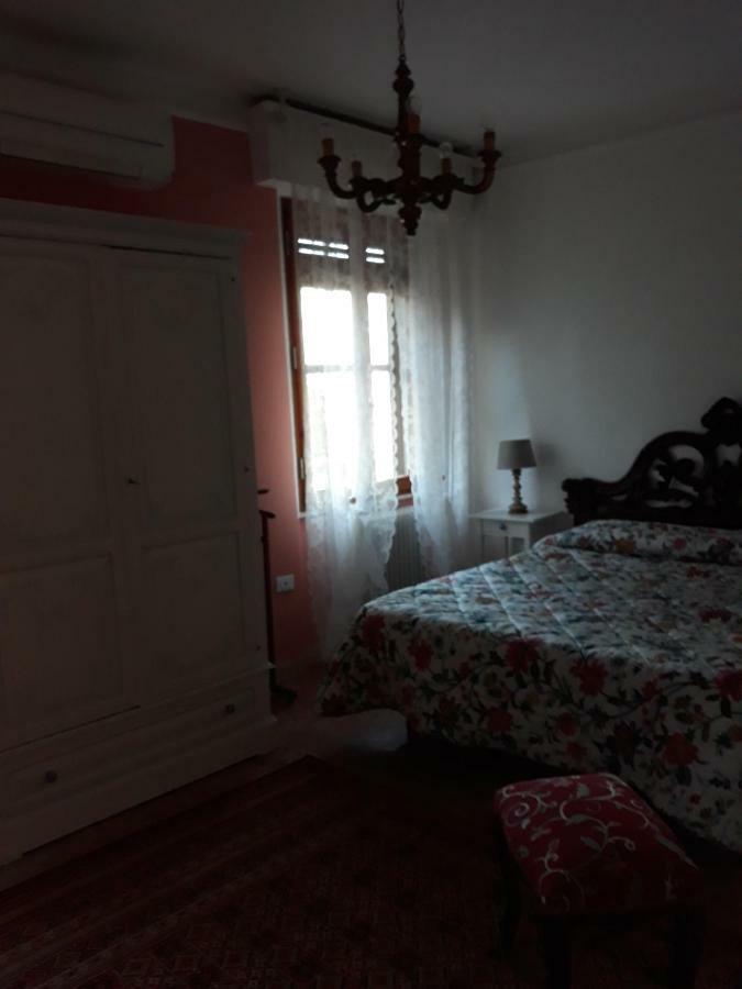 Готель Antica Casa Di Famiglia Кастільйоне-дель-Лаго Екстер'єр фото